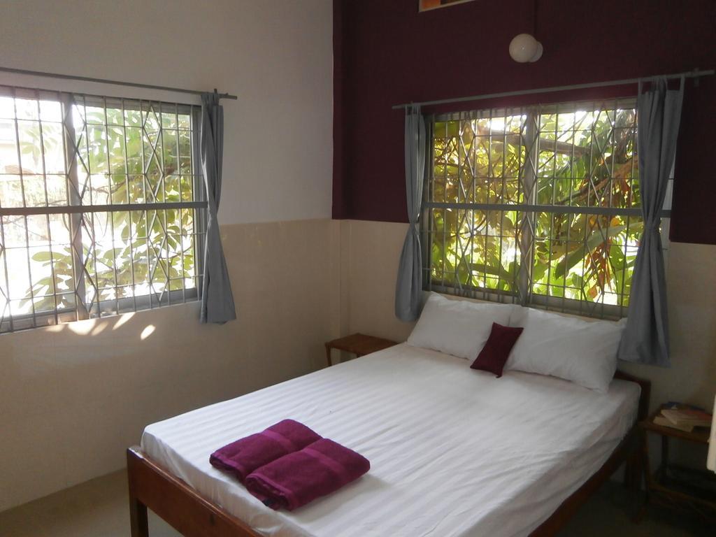 Bandini'S Hotel Kâmpôt Pokój zdjęcie
